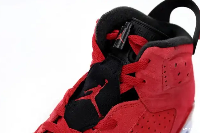 1st Kicks Toro Air 6 Jordan CT8529-600 0621